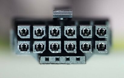 12+4pinové konektory u GPU jsou pořád nebezpečné. Čtyři spálené RTX 5090 za dva dny, selhal i u Radeonů 12+4pinové konektory u GPU jsou pořád nebezpečné. Čtyři spálené RTX 5090 za dva dny, selhal i u Radeonů