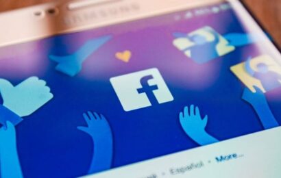 Facebook oživuje funkci nabídky práce. Pomůže lidem s hledáním zaměstnání na lokálnější úrovni Facebook oživuje funkci nabídky práce. Pomůže lidem s hledáním zaměstnání na lokálnější úrovni