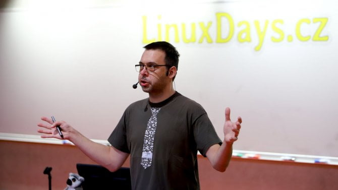 Linuxové zranitelnosti, ztracené účty a vzdělávání uživatelů, LinuxDays 2025 Linuxové zranitelnosti, ztracené účty a vzdělávání uživatelů, LinuxDays 2025