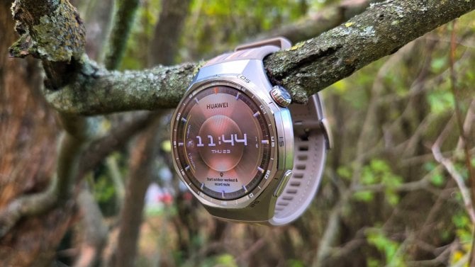 Recenze chytrých hodinek Huawei Watch GT 6 Pro: titanová elegance s výdrží, kterou ostatní jen závidí Recenze chytrých hodinek Huawei Watch GT 6 Pro: titanová elegance s výdrží, kterou ostatní jen závidí