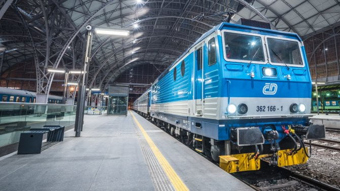 České vlaky mají jedno z nejrychlejších Wi-Fi připojení na světě. Předběhly i Německo a Japonsko České vlaky mají jedno z nejrychlejších Wi-Fi připojení na světě. Předběhly i Německo a Japonsko