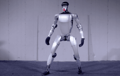 Alza začala prodávat humanoidy. Levnější stojí půl milionu a večeři zatím nepřipraví Alza začala prodávat humanoidy. Levnější stojí půl milionu a večeři zatím nepřipraví