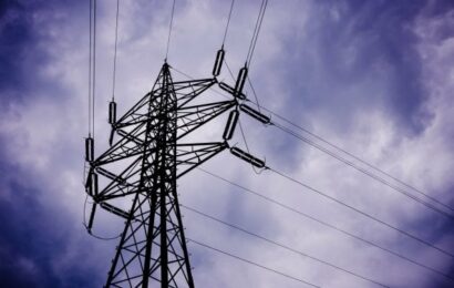 Prahu znovu zasáhl blackout: část města se ocitla bez elektřiny, nejely tramvaje ani metro Prahu znovu zasáhl blackout: část města se ocitla bez elektřiny, nejely tramvaje ani metro