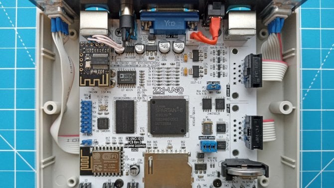 FPGA: cesta k dokonalému klonu počítače ZX Spectrum FPGA: cesta k dokonalému klonu počítače ZX Spectrum