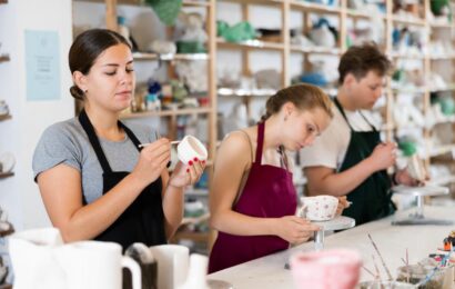 Příležitost pro profesionální dekoratéry i mistry keramické dekorace Příležitost pro profesionální dekoratéry i mistry keramické dekorace