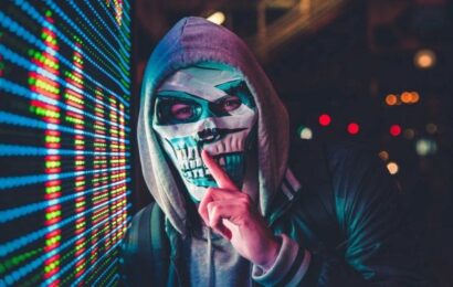 Gmail, Facebook, OnlyFans i platební karty: obří databáze ukradených údajů ležela volně na internetu. Problém mají i státní instituce