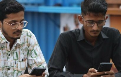 Bizarní daň z mobilních dat? Toto není absurdistán, ale návrh zákona platit státu za každý spotřebovaný gigabajt