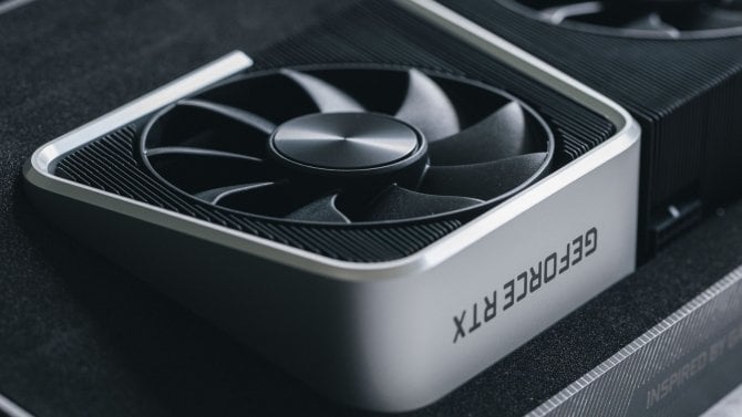 Chyba snižovala výkon grafik GeForce RTX 5000: Nvidia vydala opravený ovladač Chyba snižovala výkon grafik GeForce RTX 5000: Nvidia vydala opravený ovladač