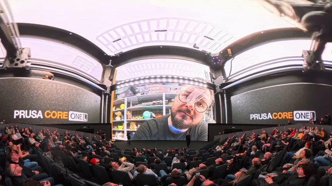 Průša poprvé propouští. Českému výrobci 3D tiskáren se nedaří plnit prodejní cíle Průša poprvé propouští. Českému výrobci 3D tiskáren se nedaří plnit prodejní cíle