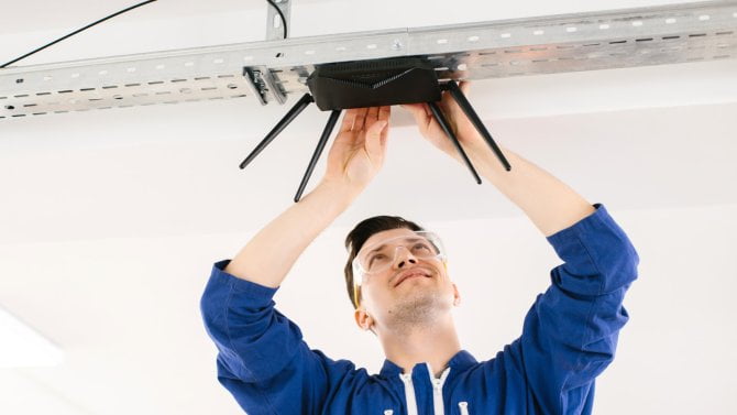 Útok AirSnitch dovoluje překonat izolaci klientů na Wi-Fi a ovlivňovat provoz Útok AirSnitch dovoluje překonat izolaci klientů na Wi-Fi a ovlivňovat provoz