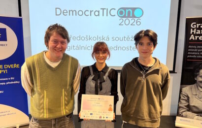 Soutěž digitálních dovedností DemocraTICon vyhráli studenti z plzeňské Nerudovky