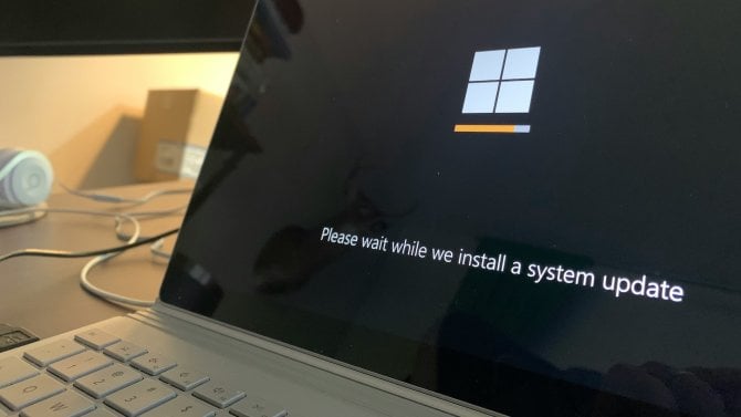 Chyba dubnové aktualizace Windows chce obnovovací klíč BitLockeru: má 48 míst a přijdete bez něj o data Chyba dubnové aktualizace Windows chce obnovovací klíč BitLockeru: má 48 míst a přijdete bez něj o data