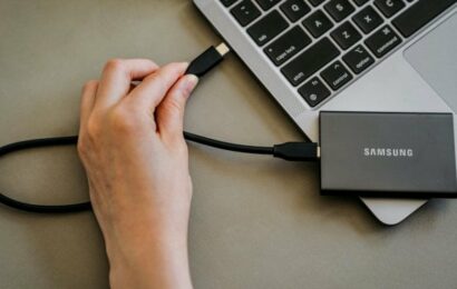 Přes 30 let jsme nemohli formátovat flashku s FAT32 na větší kapacitu. Toto umělé omezení Microsoft konečně zrušil