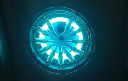 Výrobce robotických vysavačů míří do 3D tisku. S 12tryskovou Core XY novinkou chce zatopit i Bambu Labu