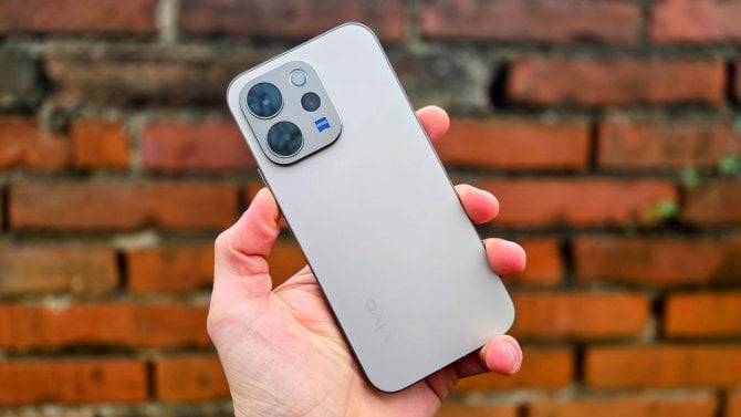 Recenze Vivo V70: skrytý talent vyšší střední třídy, na který se stojí za to podívat Recenze Vivo V70: skrytý talent vyšší střední třídy, na který se stojí za to podívat