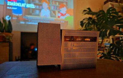 Recenze projektoru TCL PlayCube: mobilní téměř domácí kino schované v rubikově kostce Recenze projektoru TCL PlayCube: mobilní téměř domácí kino schované v rubikově kostce