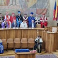 V Karolinu převzali dekrety noví profesoři a profesorky V Karolinu převzali dekrety noví profesoři a profesorky