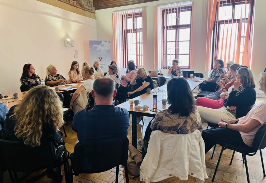 Profesní praxe v mateřských školách a dalších organizacích jako prostor pro sdílení, plánování a rozvoj kvality v rámci Projektu iDZ Praha Profesní praxe v mateřských školách a dalších organizacích jako prostor pro sdílení, plánování a rozvoj kvality v rámci Projektu iDZ Praha