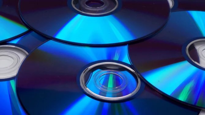 Konec her na discích, na konzolích Sony už je koupíte jenom digitálně. Má to stinné stránky